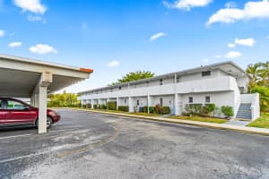 148 West Court, Royal Palm Beach, FL 33411 Sold 08/19/24