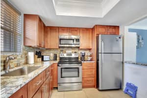 2561 Boundbrook Boulevard 205, West Palm Beach, FL 33406 Sold 06/17/25