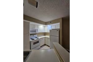 1401 Village Boulevard 526, West Palm Beach, FL 33409 Sold 07/16/24