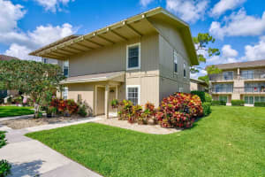 18580 SE Wood Haven Lane L, Jupiter, FL 33469 Sold 06/28/24