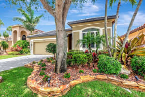 7915 Monarch Court, Delray Beach, FL 33446 Sold 08/30/24