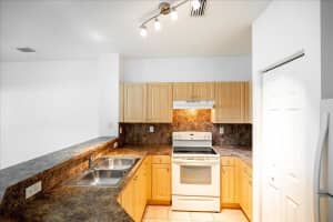 4964 SE Mariner Garden Circle, Stuart, FL 34997 Sold 04/24/25