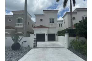 350 E Royal Palm Road, Boca Raton, FL 33432 Sold 05/30/25