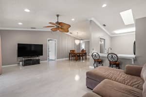 11 Flint Way, Boynton Beach, FL 33426 Sold 06/25/24