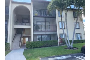 616 Sea Pine Way D1, Greenacres, FL 33415 Sold 07/17/24