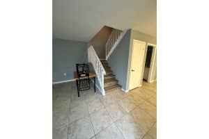 38 D Essex Court, Palm Beach, FL 33480 Sold 09/05/24