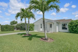 5504 Courtney Circle, Boynton Beach, FL 33472 Sold 06/28/24