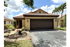 1535 Mira Vista Circle, Weston, FL 33327 Sold 07/01/24