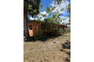 1674 SE 11th Street, Stuart, FL 34996 Sold 09/13/24