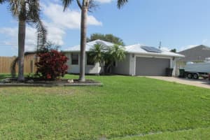 135 SW South Wakefield Circle, Port Saint Lucie, FL 34953 Sold 01/14/25