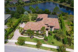 798 SW Winston Avenue, Palm City, FL 34990 Sold 10/17/24