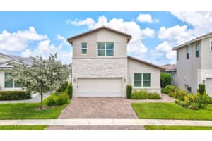 4128 Rosa Drive, Deerfield Beach, FL 33064 Sold 07/31/24