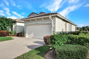 372 SW North Shore Boulevard, Port Saint Lucie, FL 34986 Sold 07/30/24