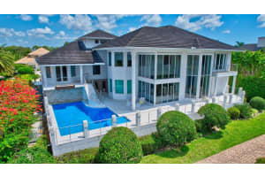 7208 Valencia Drive, Boca Raton, FL 33433 Sold 08/01/24