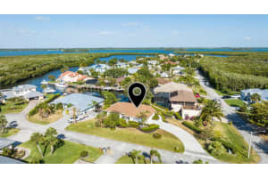 119 Queen Elizabeth Court, Hutchinson Island, FL 34949 Sold 12/20/24