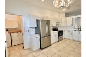 9640 Crescent View Drive N, Boynton Beach, FL 33437 Sold 08/22/24