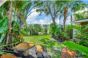 200 SW 12th Street, Boca Raton, FL 33432 Sold 06/28/24