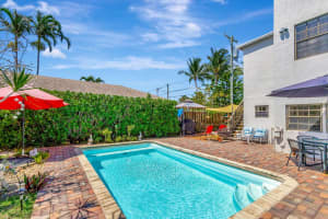 1131 N Lakeside Drive, Lake Worth Beach, FL 33460 Sold 10/23/24