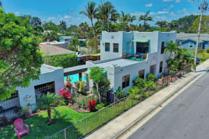 1131 N Lakeside Drive, Lake Worth Beach, FL 33460 Sold 10/23/24