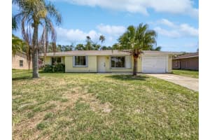 2267 SE Seafury Ln, Port St. Lucie, FL 34952, Sold 12/02/24