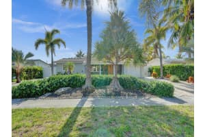 257 SE 6th Ave, Deerfield Beach, FL 33441, Sold 09/17/24
