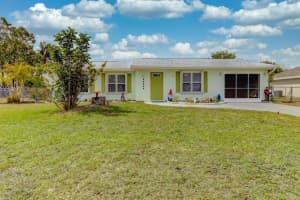 702 SW Bridgeport Drive, Port Saint Lucie, FL 34953 Sold 07/05/24