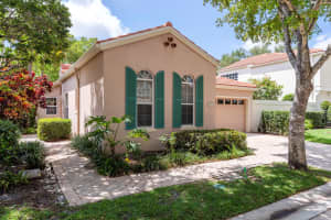 45 Via Verona, Palm Beach Gardens, FL 33418 Sold 09/16/24