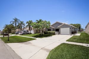 8366 Bonita Isle Drive, Lake Worth, FL 33467 Sold 12/19/24