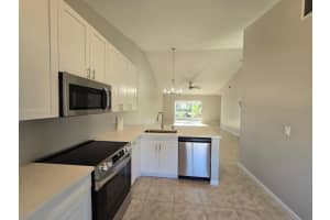185 Bent Arrow Drive, Jupiter, FL 33458 Sold 07/31/24