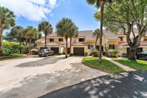 403 Sea Oats Drive E, Juno Beach, FL 33408 Sold 07/31/24