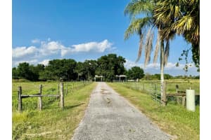 5200 Us Highway 98, Okeechobee, FL 34972, Okeechobee, FL 34972 - MLS#R10985988