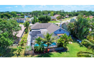 3667 Woods Walk Boulevard, Lake Worth, FL 33467 Sold 06/18/24