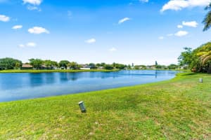 4705 Lakeside Circle, West Palm Beach, FL 33417 Sold 09/18/24