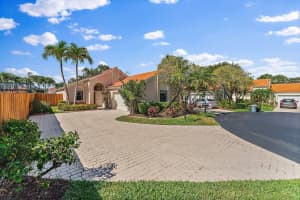 13175 La Lique Court, Palm Beach Gardens, FL 33410 Sold 06/25/24