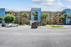 2786 Tennis Club Drive 208, West Palm Beach, FL 33417 Sold 12/30/24