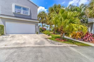 2540 Harbour Cove Drive, Hutchinson Island, FL 34949 Sold 12/23/24