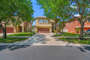 1406 Briar Oak Dr #1406, Royal Palm Beach, FL 33411, Sold 06/27/24