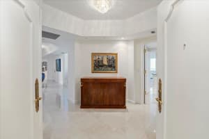 2770 S Ocean Boulevard 403 N, Palm Beach, FL 33480 Sold 09/18/24