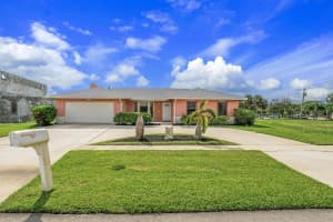 1334 N Mangonia Drive, West Palm Beach, FL 33401 Sold 01/21/25