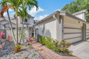 905 Landings Boulevard, Greenacres, FL 33413 Sold 08/22/24