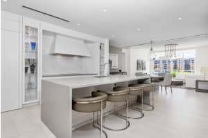 200 SE Mizner Boulevard 608, Boca Raton, FL 33432 Sold 10/30/24