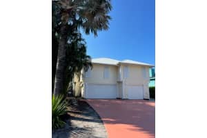 4239 SE Whiticar Way Way, Stuart, FL 34997 Sold 07/26/24