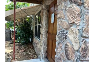 2024 Worthington Road, West Palm Beach, FL 33409 Sold 06/21/24