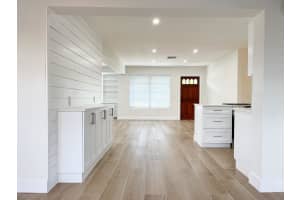 855 Caroline Cir. Circle, West Palm Beach, FL 33413 Sold 06/03/24