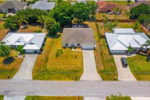 1226 SW Asturia Avenue, Saint Lucie West, FL 34953 Sold 01/03/25