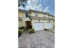 2206 Seminole Palms Dr, Greenacres, FL 33463, Sold 06/27/24