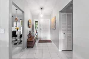 11838 Donlin Dr, Wellington, FL 33414, Sold 07/01/24