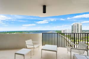 1200 S Flagler Drive Ph5, West Palm Beach, FL 33401 Sold 08/02/24