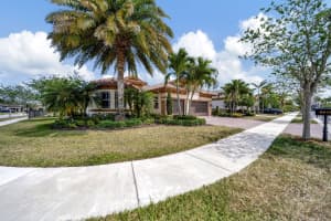 9010 Lakeview Place, Parkland, FL 33076 Sold 07/08/25