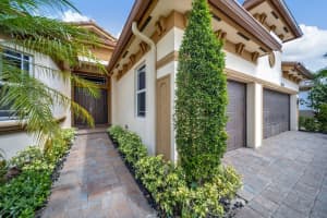 9010 Lakeview Place, Parkland, FL 33076 Sold 07/08/25